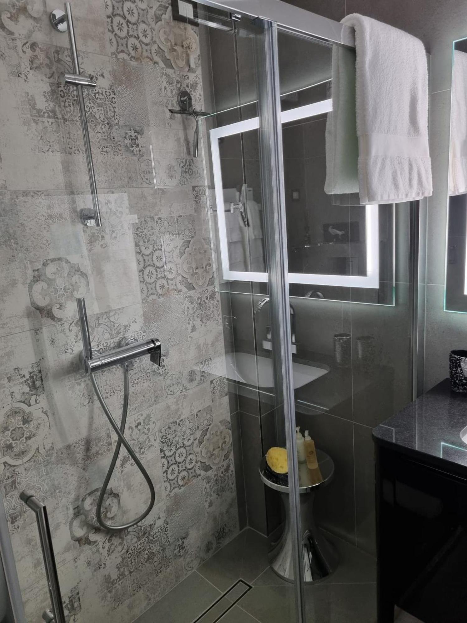 Palms Luxury Suites Санремо Екстер'єр фото