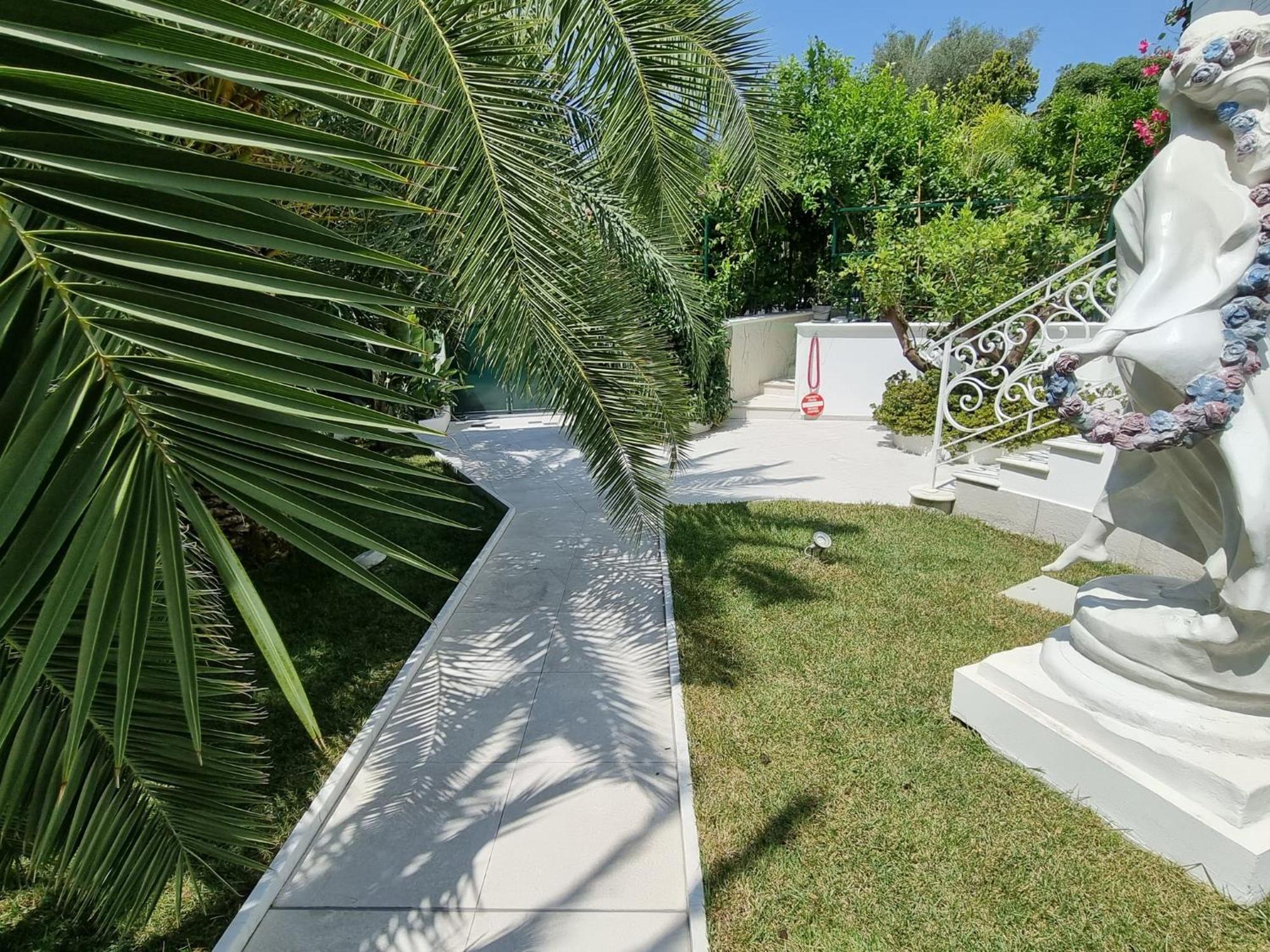 Palms Luxury Suites Санремо Екстер'єр фото